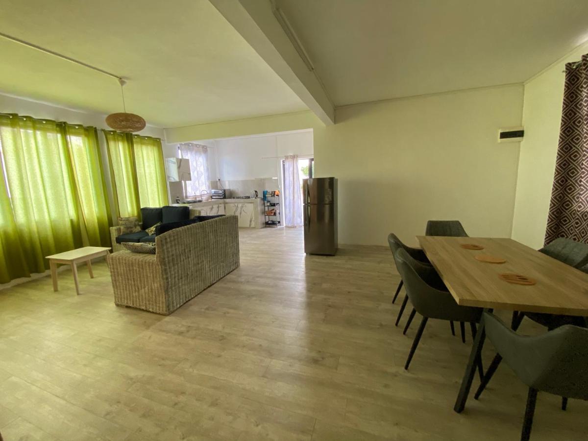 Cosy Seaview Appartement Pointe aux Sable Buitenkant foto